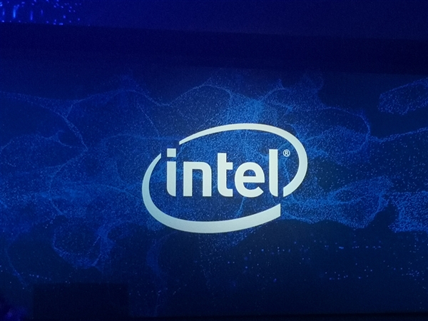 Intel 10代酷睿彗星湖和11代酷睿火箭湖曝光：2022年前桌面没有10nm