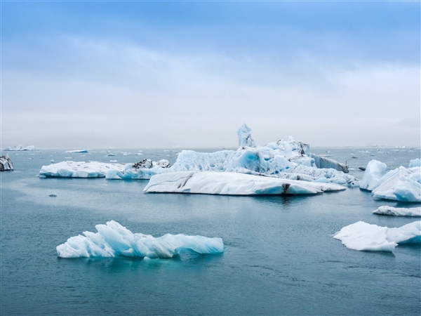 研究表明：南极冰山延迟了南半球未来的变暖