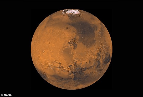 需要1万枚核弹才能将火星变地球 马斯克：没问题