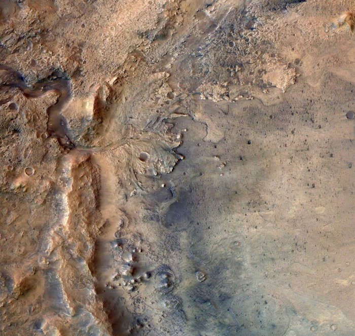 研究：一些具有海洋价值的远古水可能封存于火星表面下