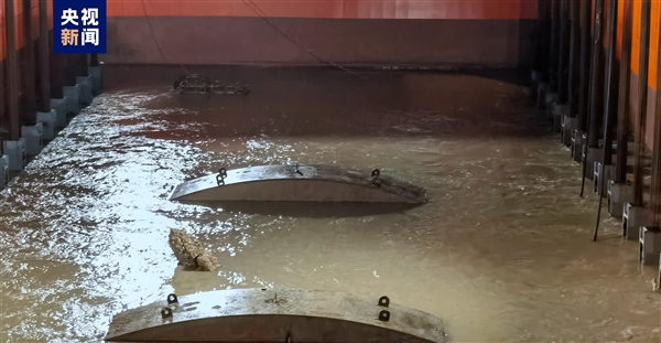 我国水下考古历史性突破！长江口二号古船时隔150多年重见天日