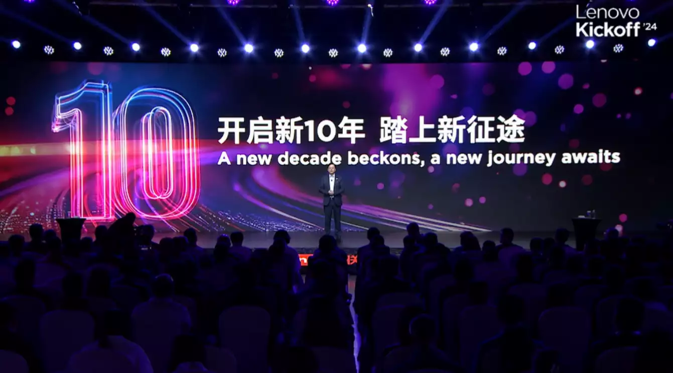 杨元庆宣布联想新十年使命：引领人工智能变革曾黎“200年中戏校花”是浪得虚名？看到这一张私下生图，懂了
