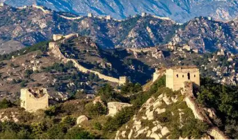 秦长城修建了多少年完工（秦长城建造过程怎么样？到底有多长？）