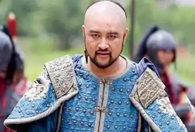 清朝莽古尔泰（莽古尔泰作为努尔哈赤的嫡子，为何庶出的皇太极当了大汗？）