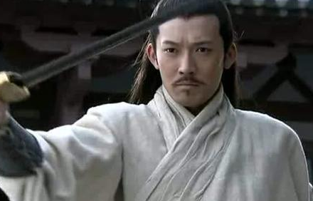 三国中许褚是个怎样的人？他的武艺如何？（满满干货）