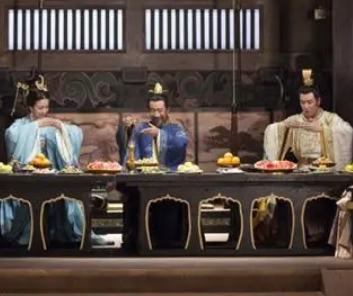 在中国历史上，有哪些皇帝登记之后没有立皇后？（万万没想到）