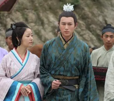 道光皇帝与汉文帝的节俭方式有何不同？后人是如何评价他们的?（学到了）