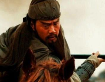 夏侯惇的实力如何？曾三战关羽不落下风（怎么可以错过）