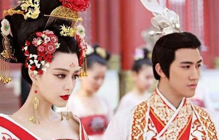 为什么在李世民时期长孙皇后没除掉武则天呢?（深度揭秘）