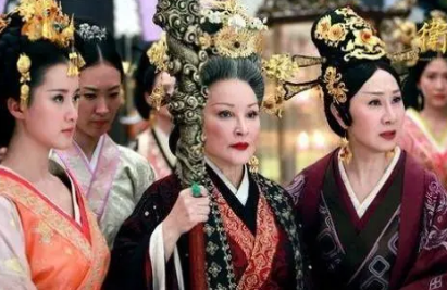 汉武帝即位时，为什么那么怕窦太后呢？（不看后悔）