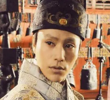 明朝时期宦官开始逐渐登上朝政是什么时候？（真没想到）