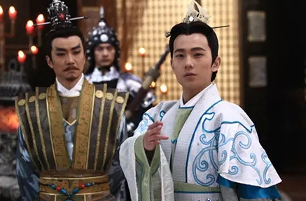 曹丕和曹植夺嫡之争，荀彧到底支持谁呢?（干货分享）