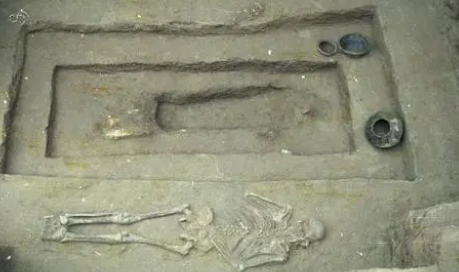 海昏侯、隋炀帝为什么只留下了牙齿，他们的尸骨呢？（速看）