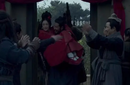 刘邦当时只是个亭长，为什么能把吕雉娶回家？（不要告诉别人）