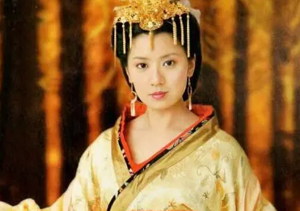 狄仁杰心系的时候李唐 武则天为何还要重用狄仁杰（一看就会）