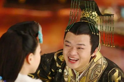 刘贺意外当上皇帝，为何在位一个月不到就被废黜？（速看）