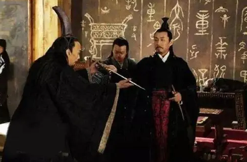 勾践灭了吴国后，越国为何由盛转衰？（万万没想到）