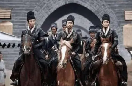 从明朝锦衣卫到清朝总督，骆养性是如何做到的？（学到了吗）