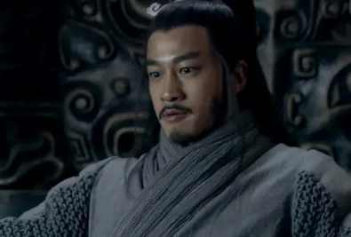 项羽分封了那么多诸侯，为何楚汉相争时没人帮他呢？（速看）