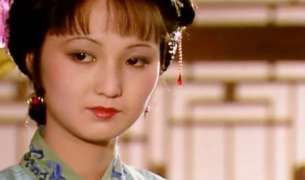 平儿作为王熙凤的陪嫁丫头，为何不敢也不愿孕育下一代？（干货满满）