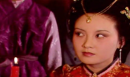 对于王熙凤的所作所为，王夫人到底有没有责任？（新鲜出炉）