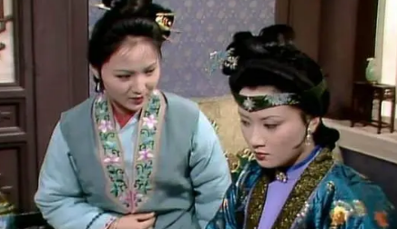 平儿对王熙凤忠心耿耿，为何还把隐私性新闻给爆出去？（燃爆了）