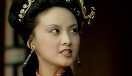 输了身份赢了格局的赖嬷嬷，如何给贾母敲响警钟？（燃爆了）