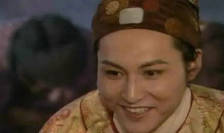 这个续弦的贾蓉媳妇，为宁国府做了哪三大贡献？（一篇读懂）