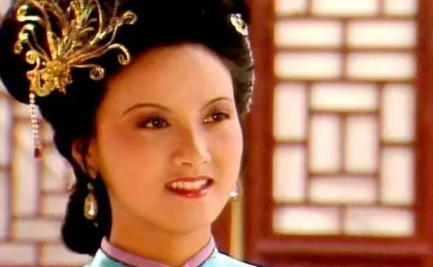 夏金桂母亲对夏金桂是捧在手心里养大，为何还会害她？（快来看）