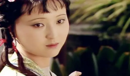 红楼梦中，林黛玉亲身示范放风筝的意义是什么？（奔走相告）