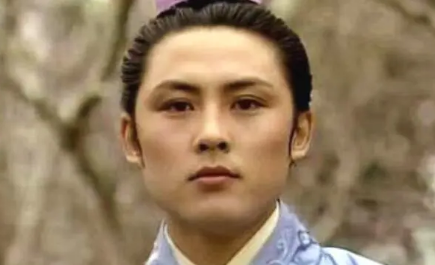 贾蓉一直是唯唯诺诺的状态，为何会怂恿贾琏"金屋藏娇"？（速看）