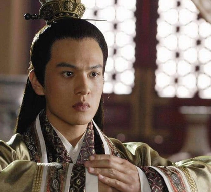 扶苏作为秦始皇的长子 扶苏为何没有能继承皇位（新鲜出炉）