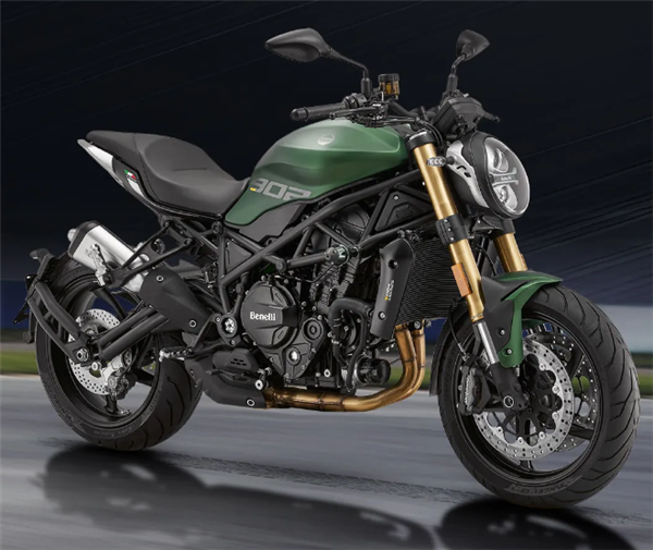 3.98万新款贝纳利902s摩托上市：904cc、极速225km/h