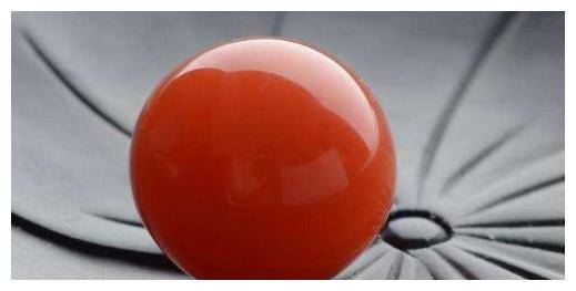 离奇“红丸案”幕后主使是谁？