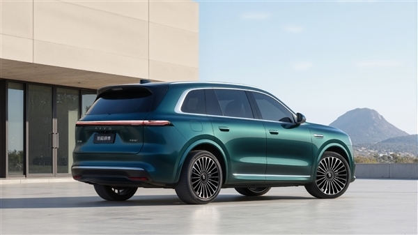 真稳了!全新问界M7实车曝光:全面革新、终于有纯电了