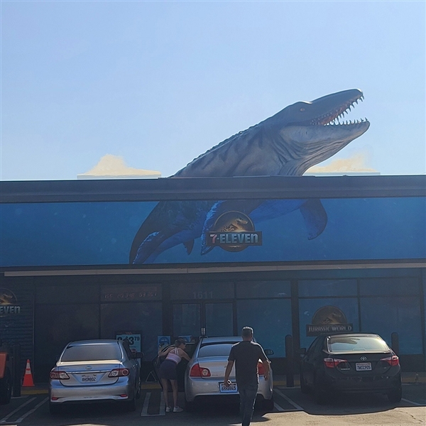 《侏罗纪世界:重生》票房破六亿