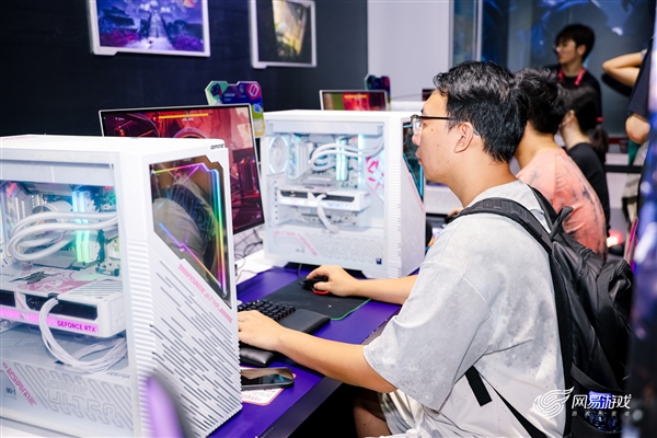 ChinaJoy网易游戏被挤爆了！七彩虹iGame显卡神助攻