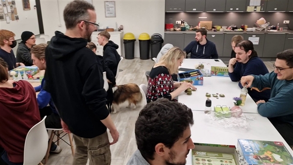 《战锤40K:战争黎明4》回归本源