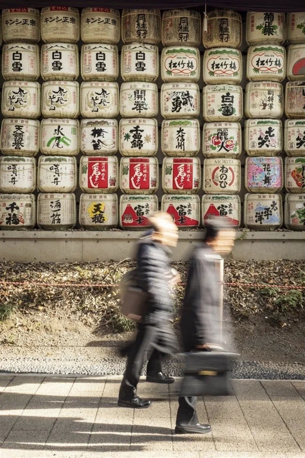 把战争惨剧归罪于男孩 成了日本的流行观点