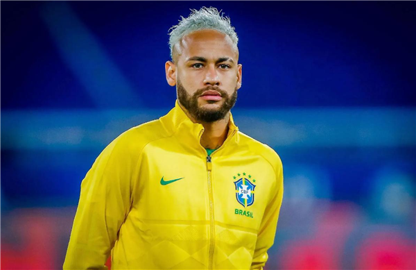 巴西亿万富豪将全部遗产赠予内马尔：俩人素未谋面 只是欣赏他