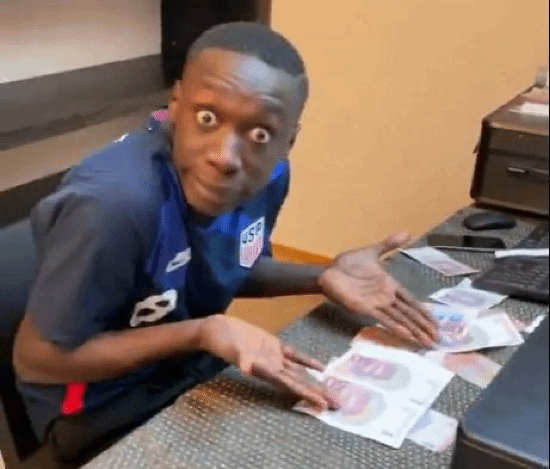 全球第二大网红无语哥中国行！网友：竟然会说话