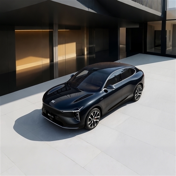 19.79万起卖爆!全新智己LS6上市27分钟大定破万