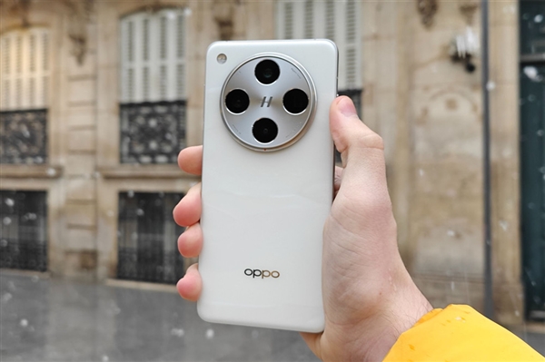 OPPO周意保道出安卓和苹果的关系：不是谁追赶谁 而是互相学习共同进步