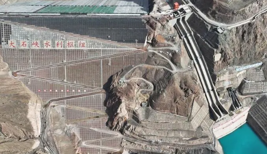 世界最高!新疆大石峡水利枢纽工程下闸蓄水