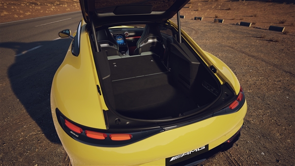 配“地表最强量产四缸机” 全新AMG双门跑车上市:售价没破百!