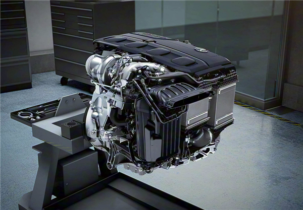 配“地表最强量产四缸机” 全新AMG双门跑车上市:售价没破百!