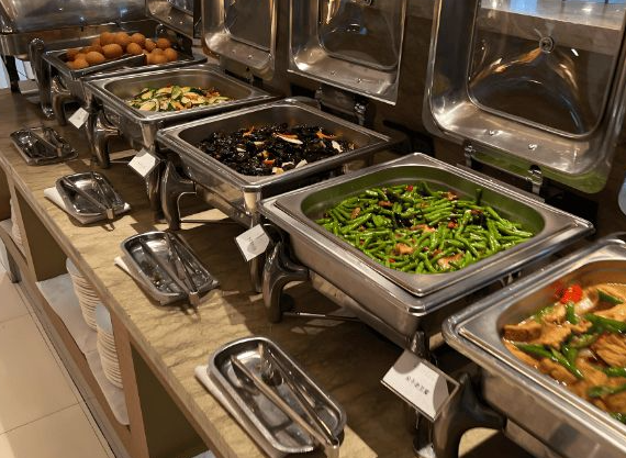 性价比天花板!武汉星级酒店推10元自助早餐:百种美食任选
