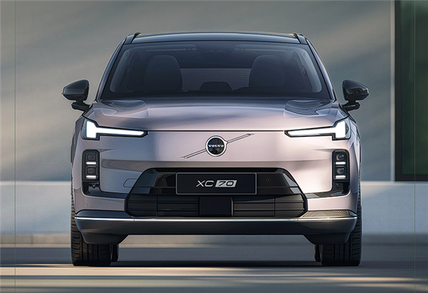 比指导价狂降15万 全新沃尔沃XC70插混SUV上市:26.99万起