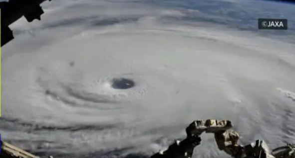 台风“夏狼”逼近!日本发布最高级别警报:可能遭遇数十年一遇灾害