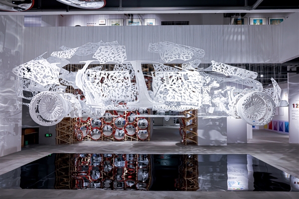 30万级豪华轿车新标杆！阿维塔12四激光版开启预售